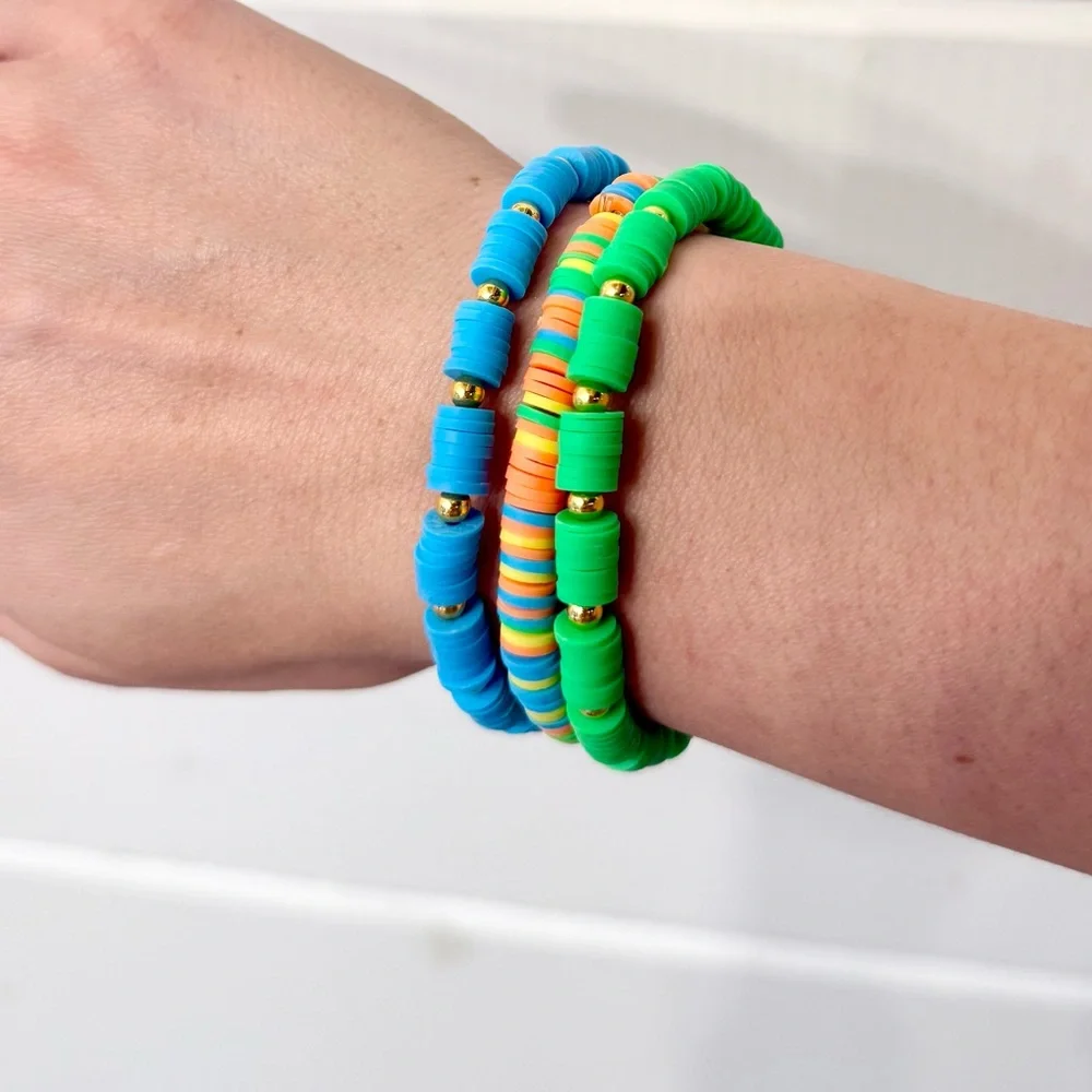 NEW Clay Bead Heishi Bracelet Stack Preppy
Summer Vacation Aesthetic Boho Chic - Picture 2 of 3